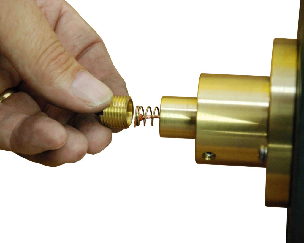 sgs cr series easy brush maintenance while motor is running